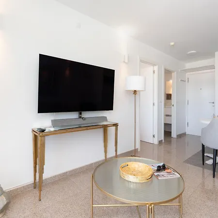 아파트 Palm View Camelias