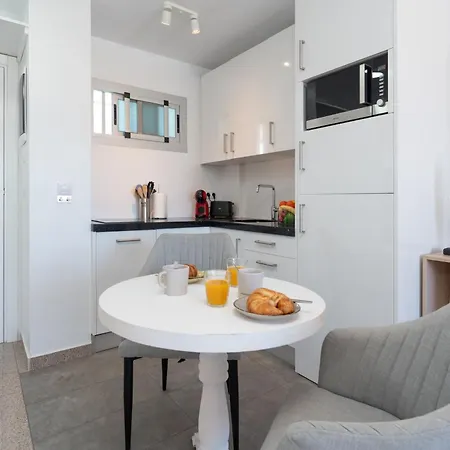 Apartament Palm View Camelias *